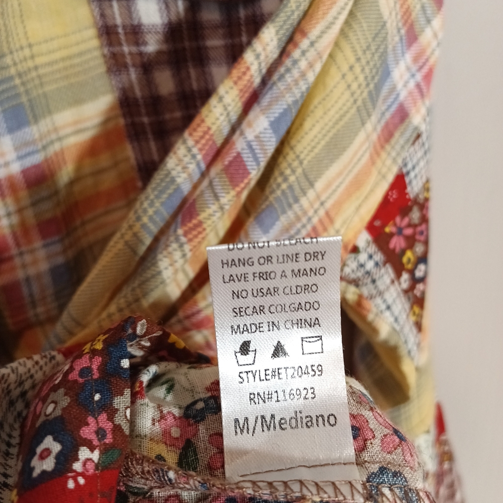 Easel Patchwork Oversized Floral Mixed Print Boho Button Up Top Size M Nwt New - Picture 6 of 9
